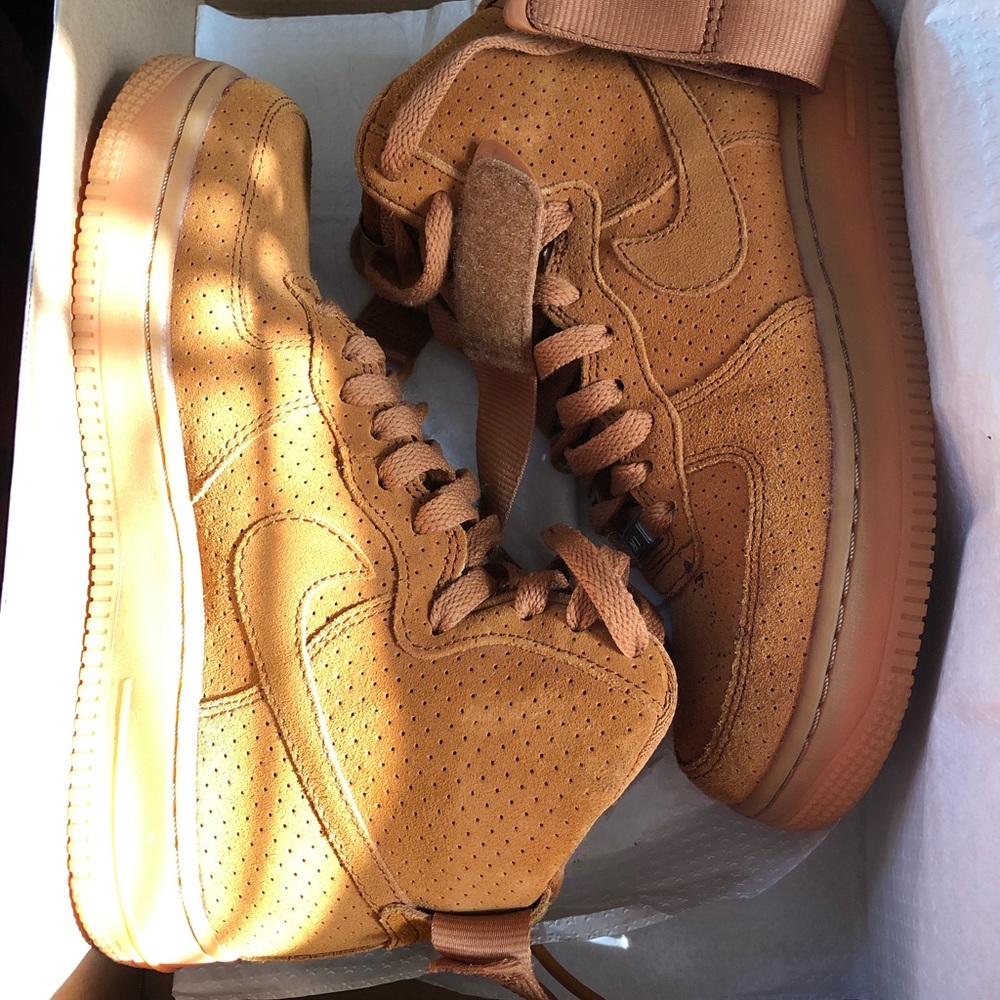 Brown Nike AF1